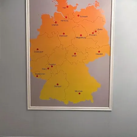 מלון דירות Deutsches Haus ליבנו