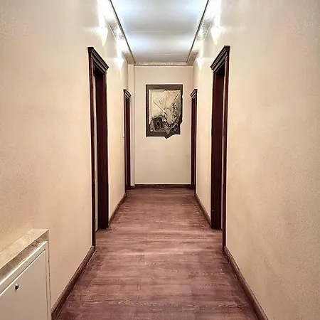 מלון דירות Deutsches Haus ליבנו